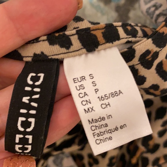 H&M Divided Leopard print crop top - Picture 5 of 6